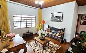Casa Dos Coelhos, 750M Do Centro, Ate 12 Pessoas